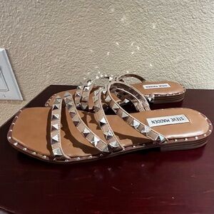 Steve Madden Skylar Studded Sandals, women’s size 7.5, Nude